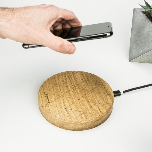 Bezdrôtová nabíjačka Bewood Slim kruhová QI 15W Dub