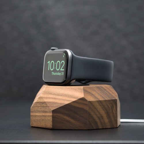 Drevená nabíjacia stanica na Apple Watch - Farba: Orech