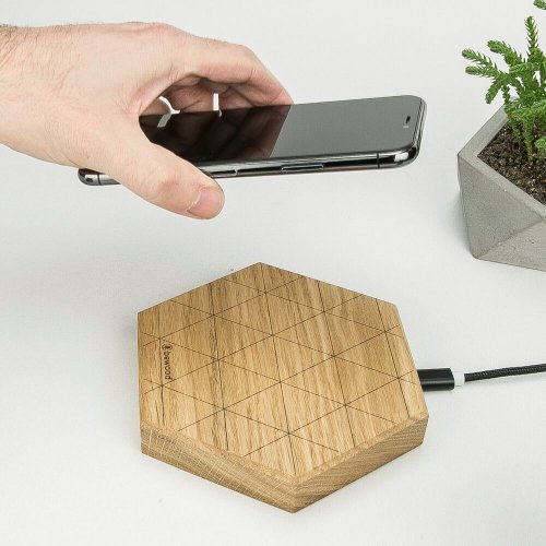 Bezdrôtová nabíjačka Bewood Slim Hexagon QI 15W Dub