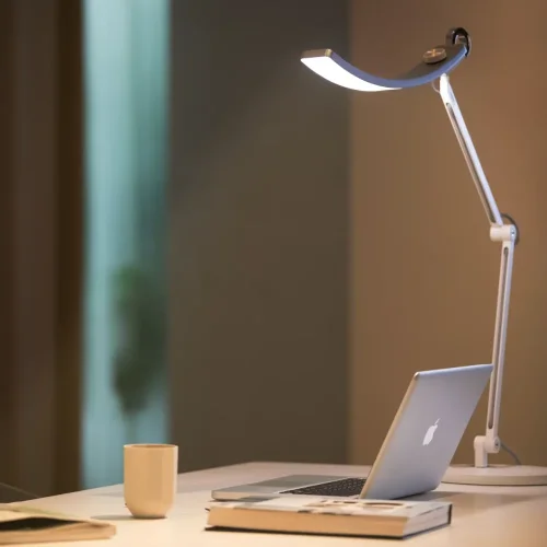 Inteligentná stolná lampa e-Reading