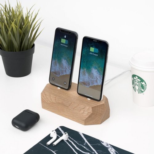 Double nabíjací dok na Apple zariadenia - Farba: Dub